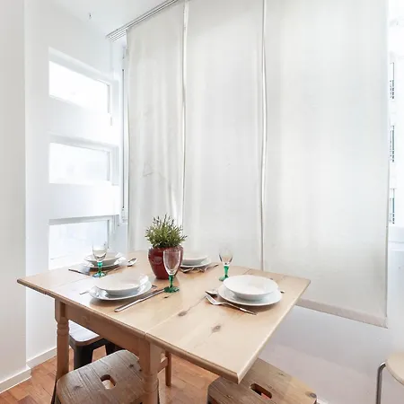 아파트 Akicity Ourique Light 리스본